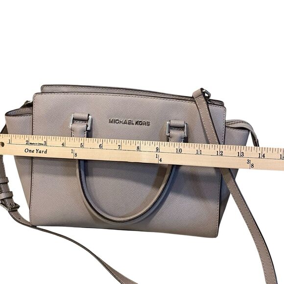 Michael Kors Selma Medium Satchel Saffiano Leather Pearl Grey Crossbody Handbag - Picture 12 of 13